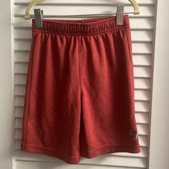 Sport Place NWT Basketball Shorts Size 5, Red w/Silver logo. - Picture 1 of 4